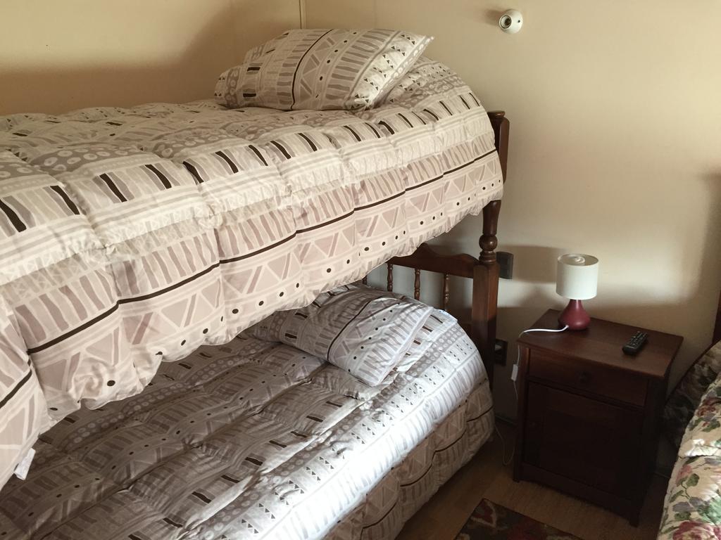 Hospedaje Fabiola, Alojamiento Familiar. Temuco Phòng bức ảnh